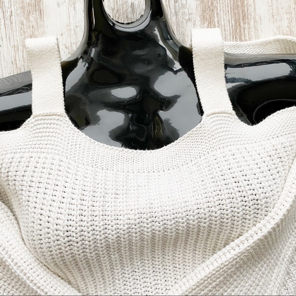 Jamison Cold Shoulder Knit White Sweater Small - Picture 2 of 7